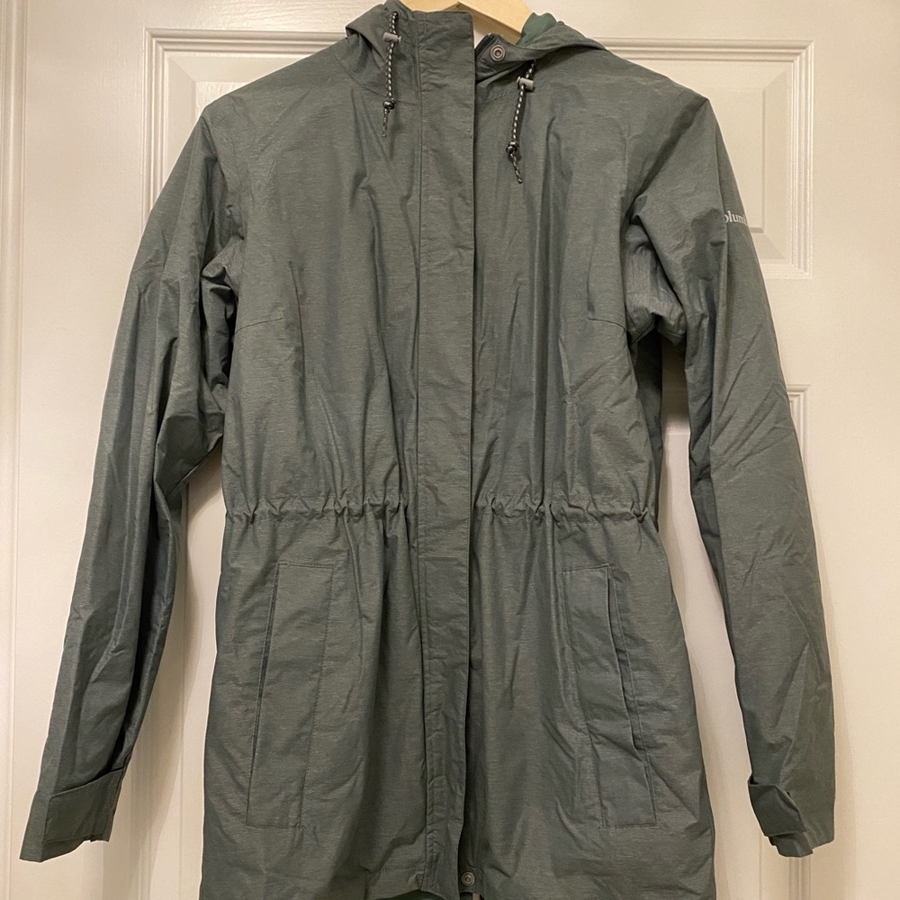 Columbia rain jacket
